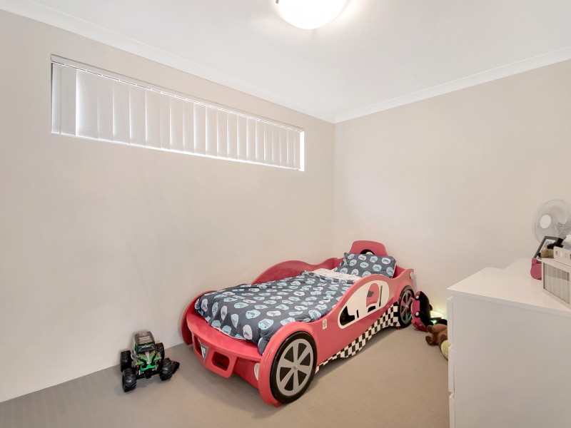 26A Ginsburg Turn, Tapping WA 6065