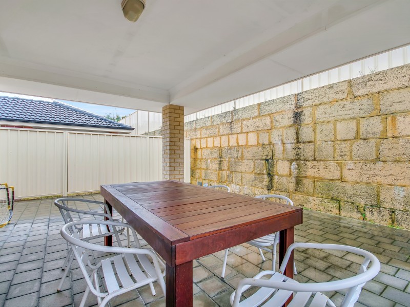 26A Ginsburg Turn, Tapping WA 6065