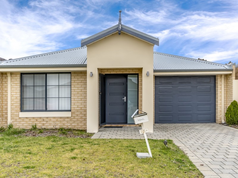 26A Ginsburg Turn, Tapping WA 6065