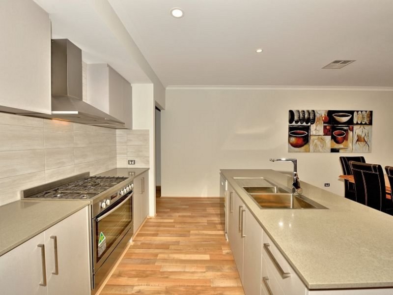 41 Len Howard Drive, Erskine WA 6210
