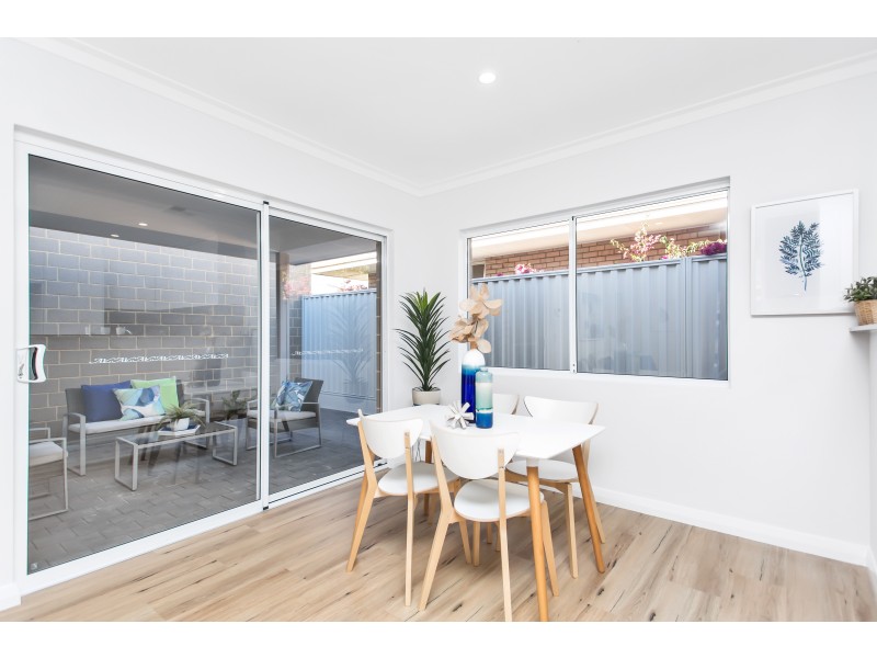 15 Laurence Road, Innaloo WA 6018