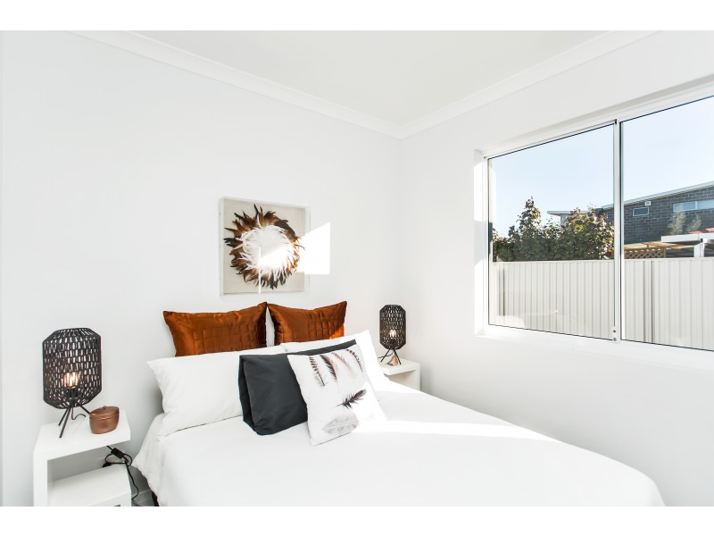 15 Laurence Road, Innaloo WA 6018