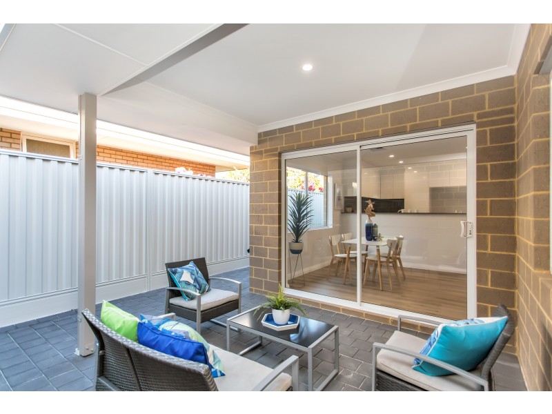 15 Laurence Road, Innaloo WA 6018