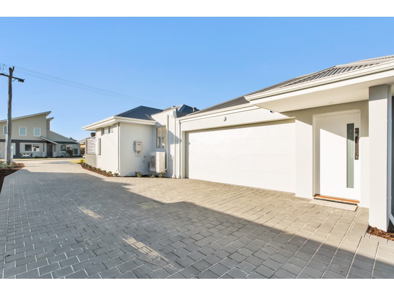 15 Laurence Road, Innaloo WA 6018