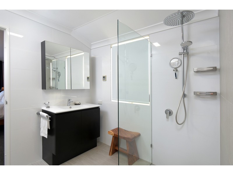 25 Busch Parkway, Pearsall WA 6065