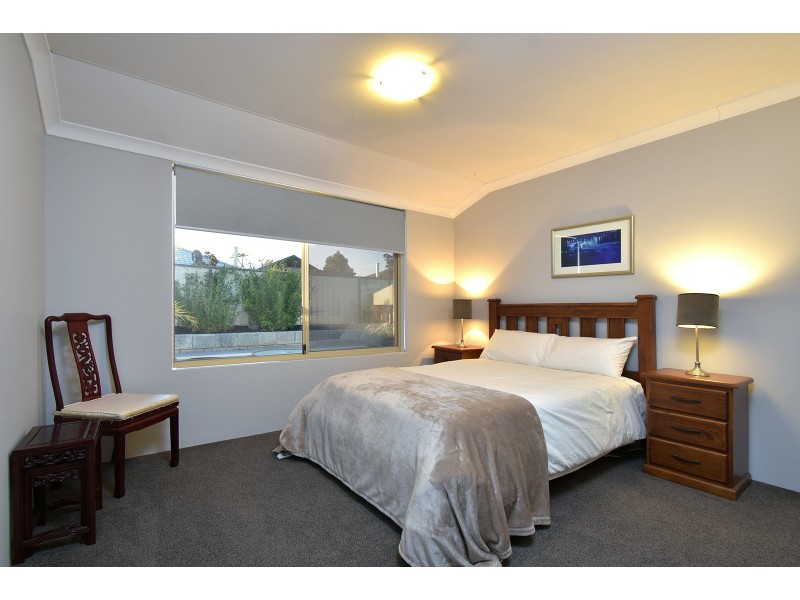 25 Busch Parkway, Pearsall WA 6065