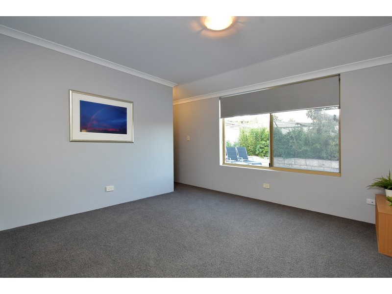 25 Busch Parkway, Pearsall WA 6065