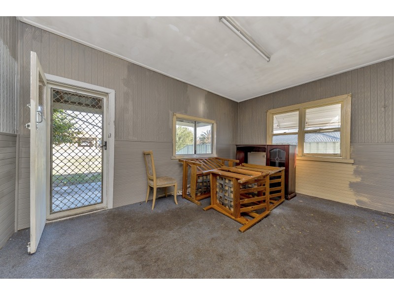 24 Allnutt Street, Mandurah WA 6210