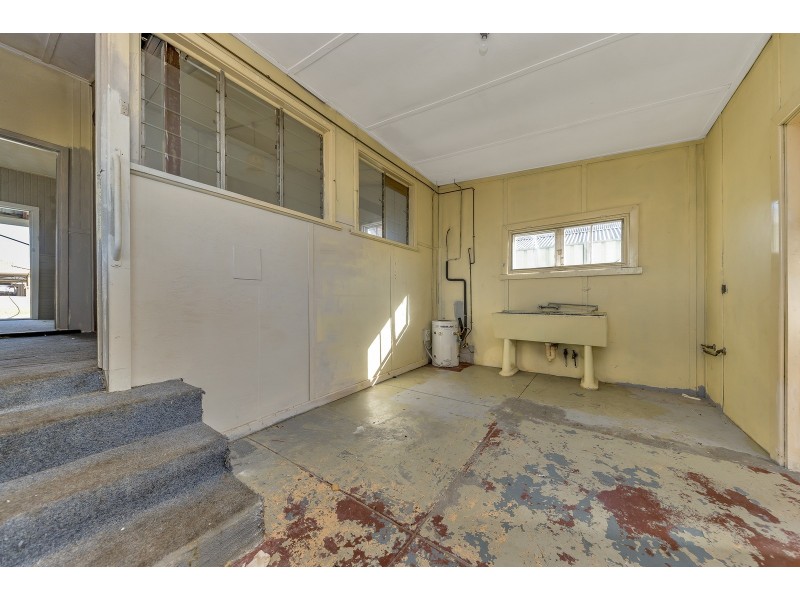 24 Allnutt Street, Mandurah WA 6210