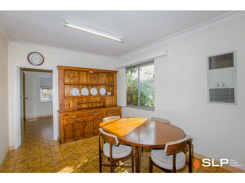 18 Paget Street, Hilton WA 6163