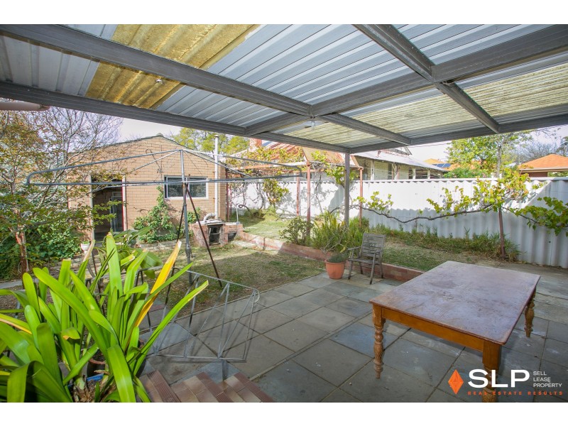 18 Paget Street, Hilton WA 6163