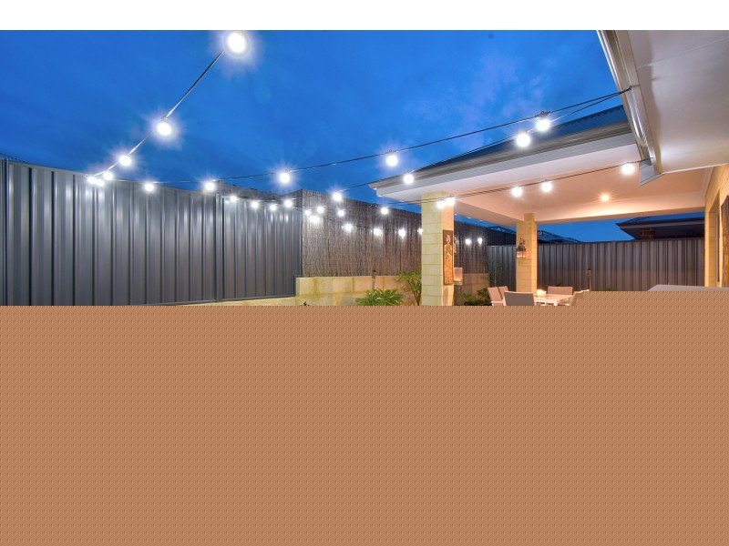 10 Pakooma Street, Banksia Grove WA 6031