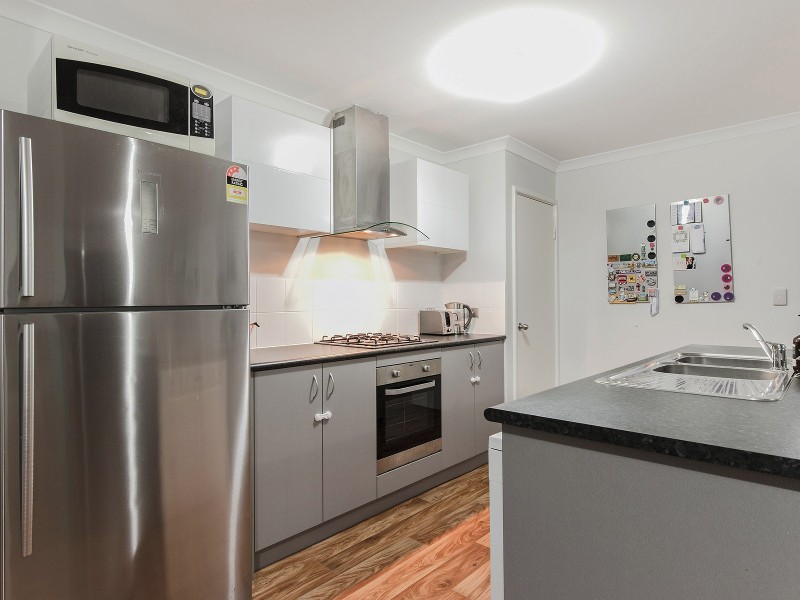 32 Sellafield Bend, Waikiki WA 6169