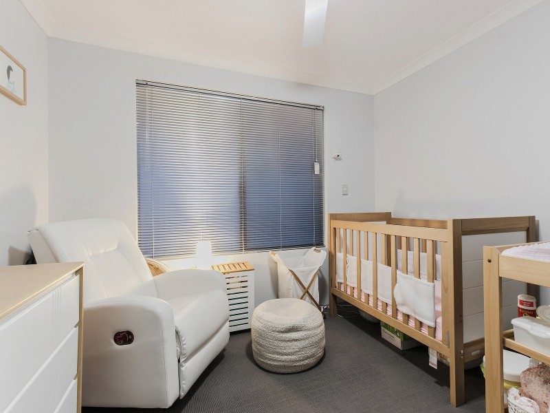 32 Sellafield Bend, Waikiki WA 6169
