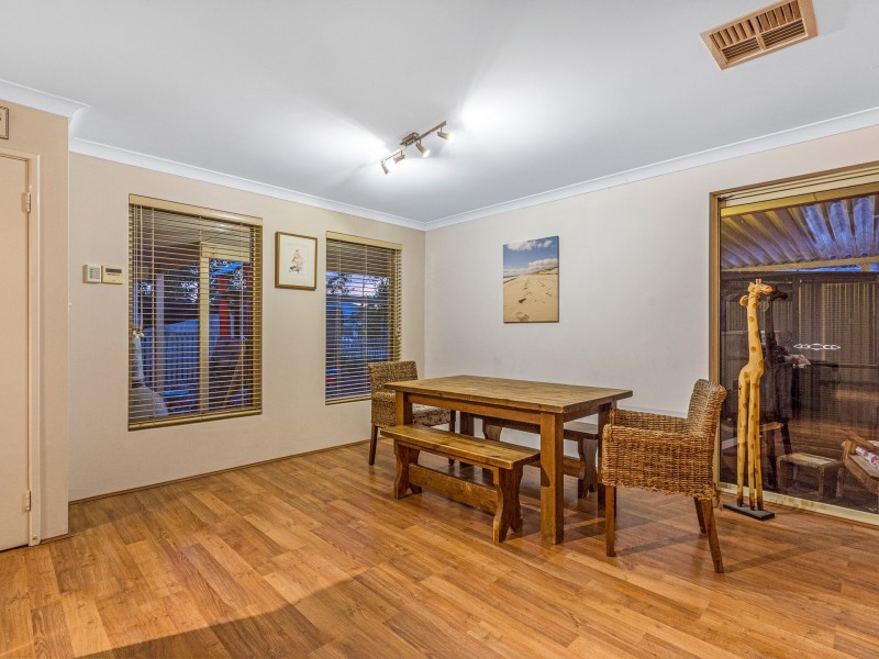 2 Overdene Pass, Banksia Grove WA 6031