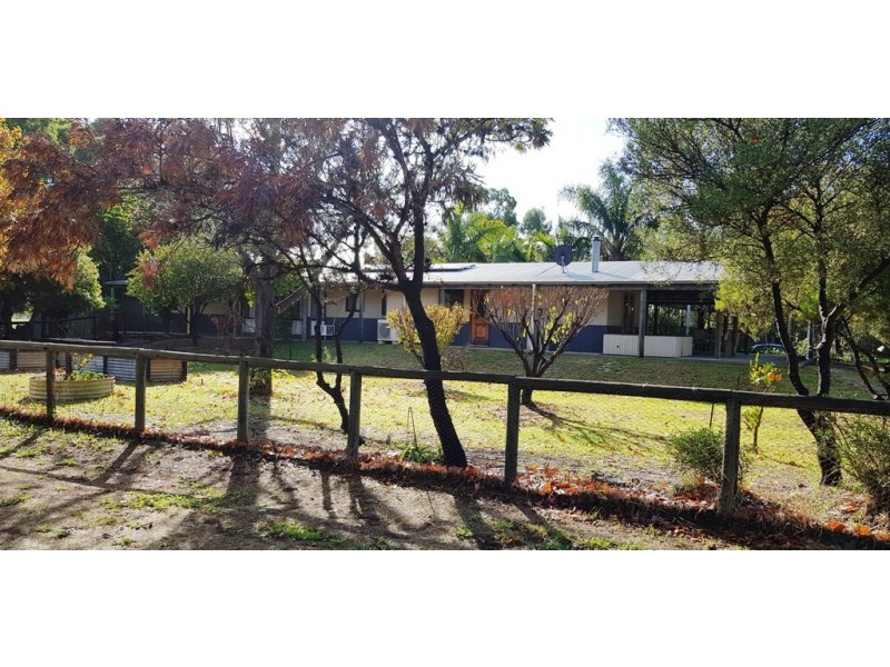 21 Fewster Street, Muchea WA 6501