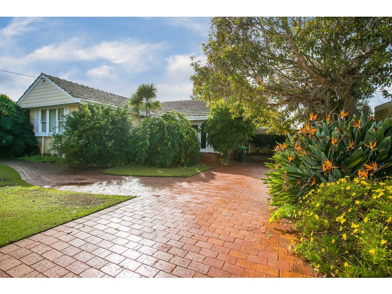 3 Oakney Avenue, Nollamara WA 6061
