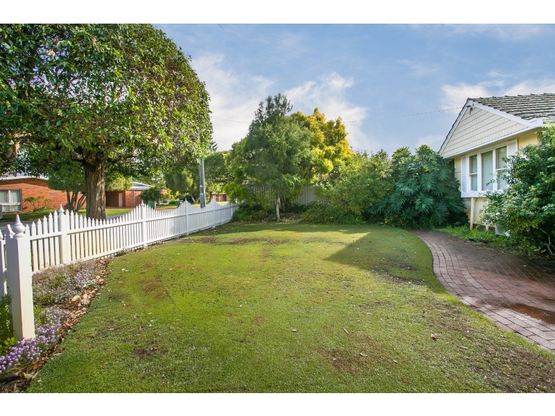 3 Oakney Avenue, Nollamara WA 6061