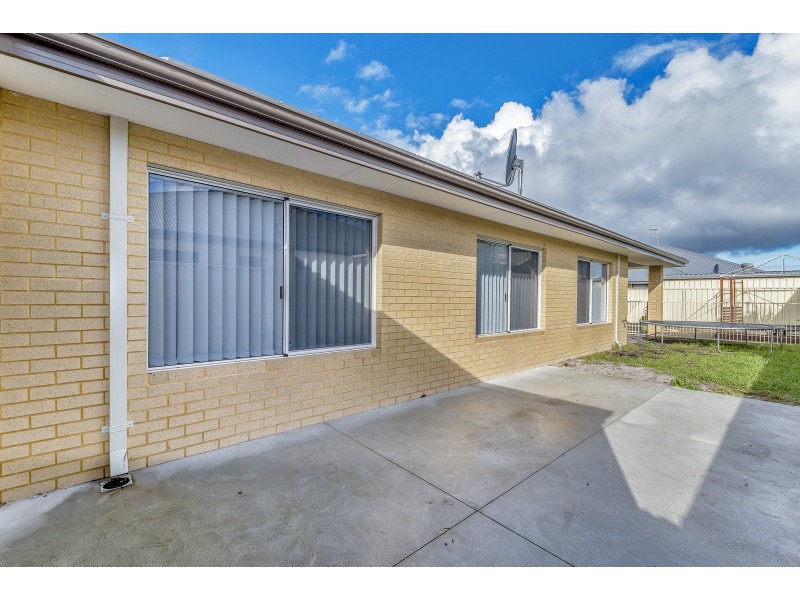 38 Naturaliste Drive, Pinjarra WA 6208