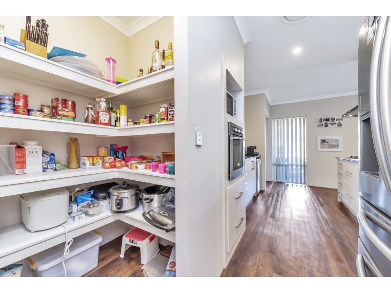 38 Naturaliste Drive, Pinjarra WA 6208