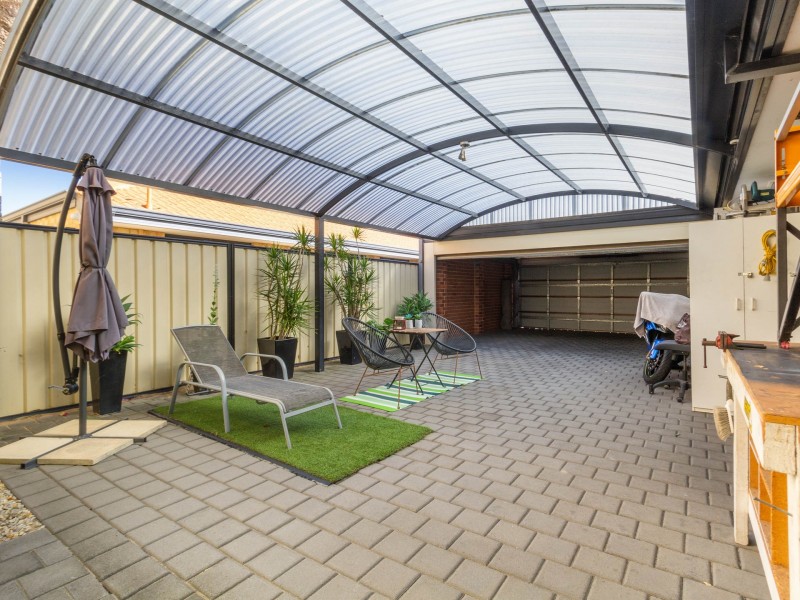 35 Lilac Hill Vista, Madeley WA 6065