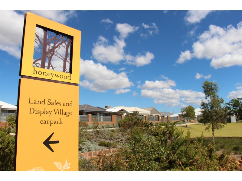 10 Arid Lane, Wandi WA 6167