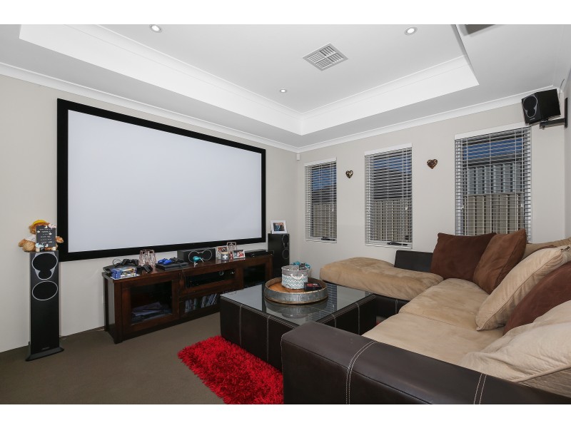 4 Sherwood Link, Ravenswood WA 6208