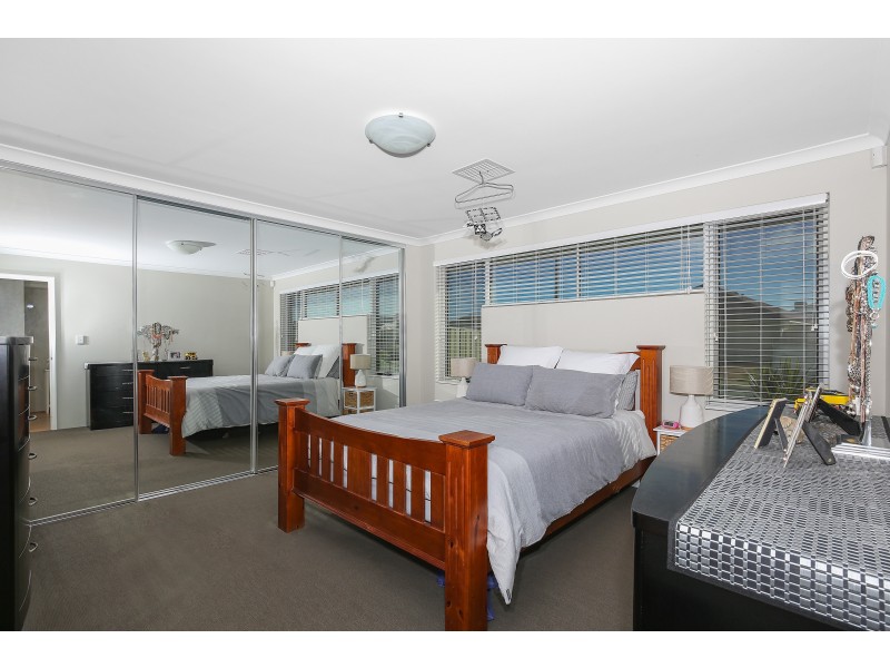 4 Sherwood Link, Ravenswood WA 6208