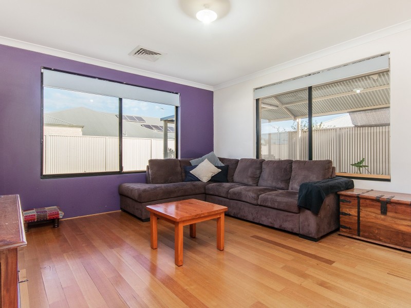 105 Centennial Avenue, Bertram WA 6167