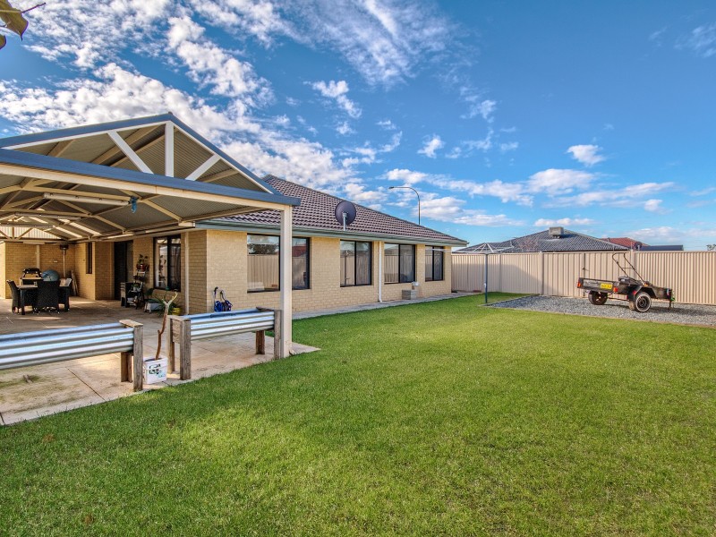 105 Centennial Avenue, Bertram WA 6167