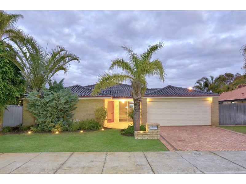 17 Coolamine Close, Carramar WA 6031