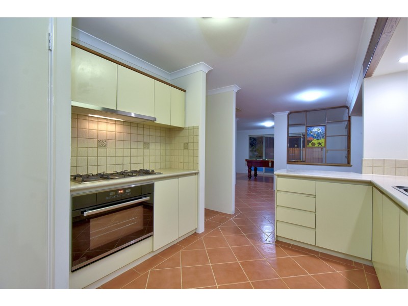 17 Coolamine Close, Carramar WA 6031