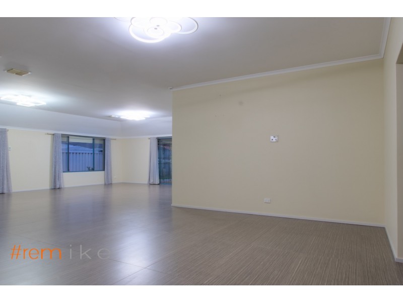 91 Seville Drive, Seville Grove WA 6112