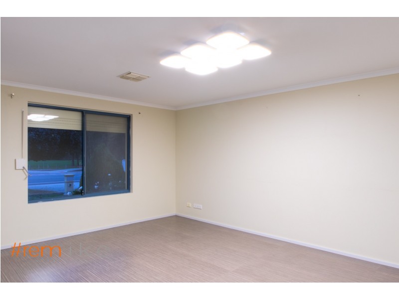 91 Seville Drive, Seville Grove WA 6112