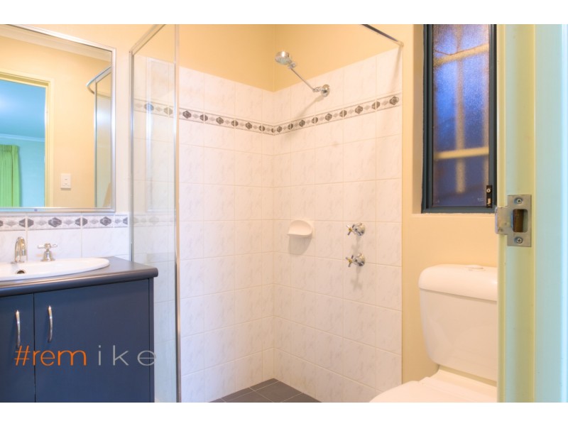 91 Seville Drive, Seville Grove WA 6112