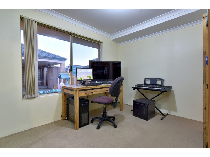 8 Protea Way, Banksia Grove WA 6031