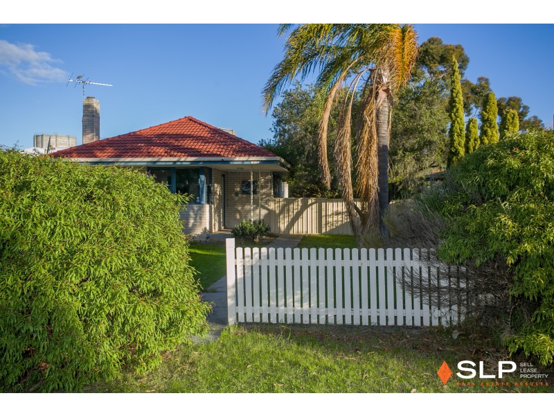 31 Williams Road, Coolbellup WA 6163