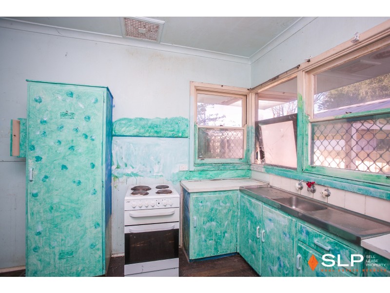 31 Williams Road, Coolbellup WA 6163