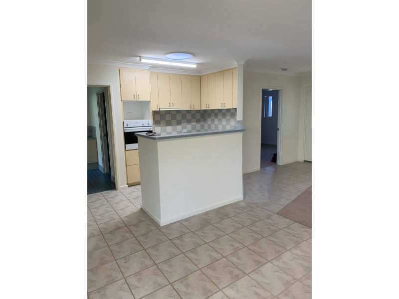 3/2 Camberwell Road, Balga WA 6061