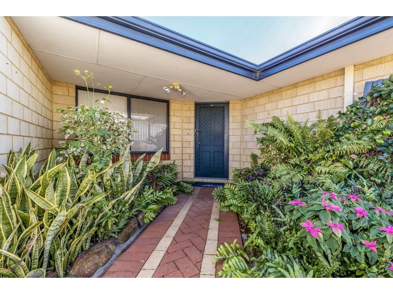 22 Portrush Parade, Meadow Springs WA 6210
