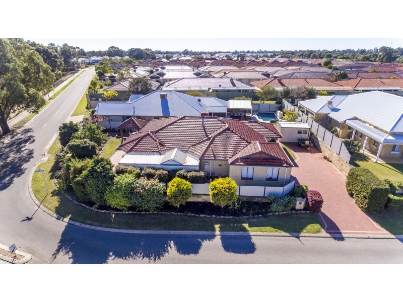 22 Portrush Parade, Meadow Springs WA 6210