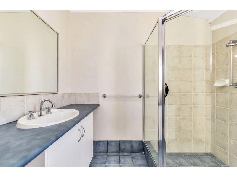 22 Portrush Parade, Meadow Springs WA 6210