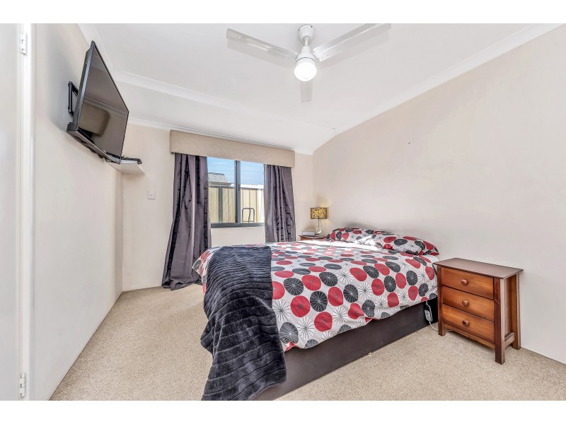 22 Portrush Parade, Meadow Springs WA 6210