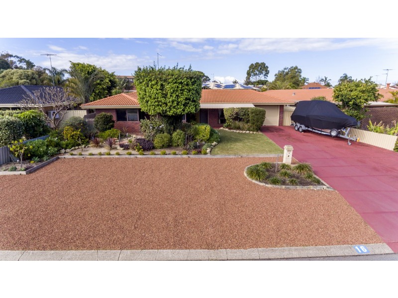 16 Arundel Drive, Halls Head WA 6210