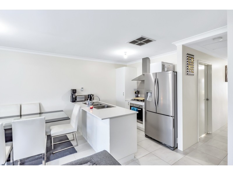 57 Whitmore Loop, Harrisdale WA 6112