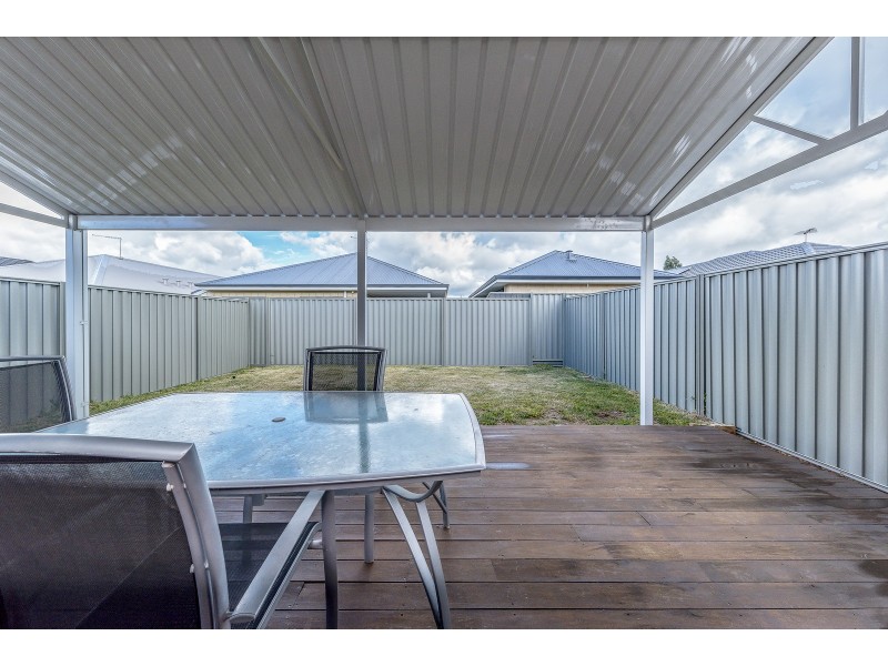 57 Whitmore Loop, Harrisdale WA 6112