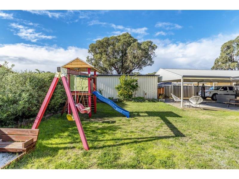 104 Murdoch Drive, Greenfields WA 6210