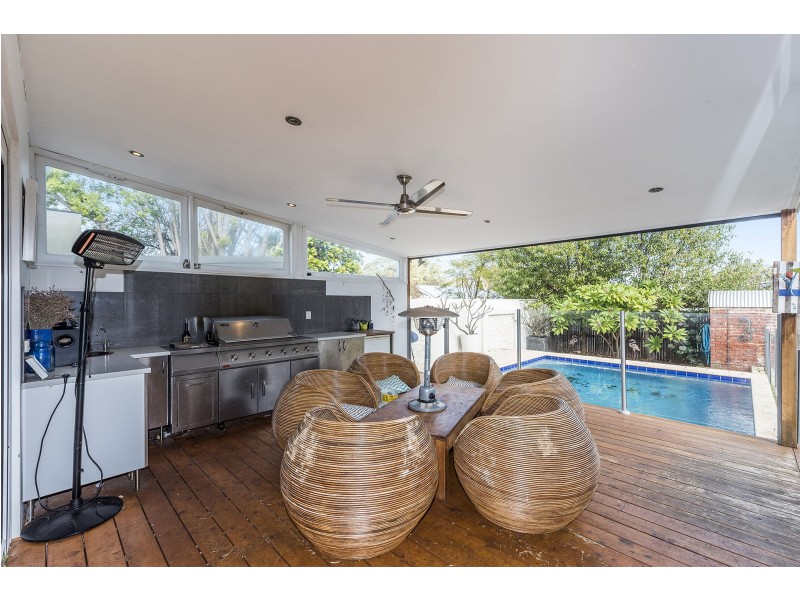 31 Sewell Street, East Fremantle WA 6158