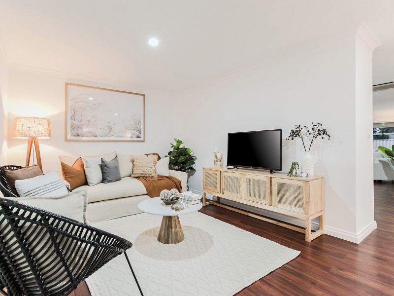 61 Mornington Boulevard, Waikiki WA 6169