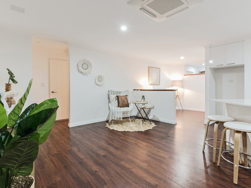 61 Mornington Boulevard, Waikiki WA 6169